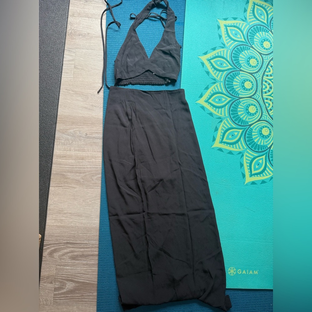 Reformation Bend Two Piece; size 2 NWOT